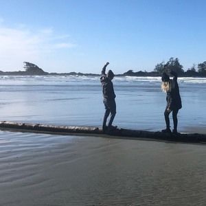 Meet your Posher, Brittney